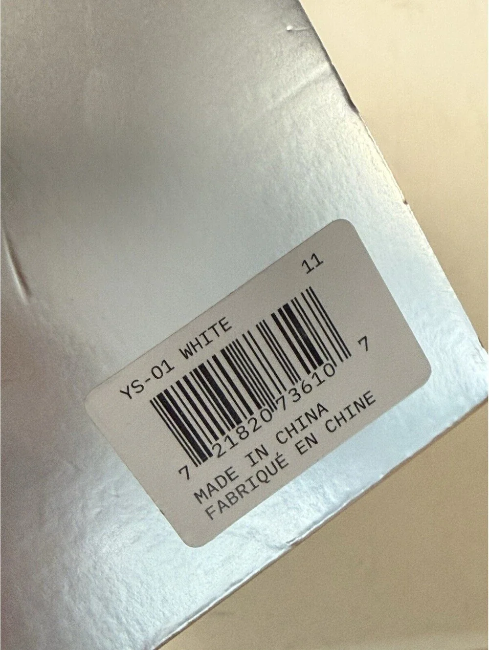 MEN'S ADIDAS YEEZY 01  SLIDE SANDALS  White , Size 11, New In Box